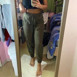 TNA OLIVE GREEN PANTS